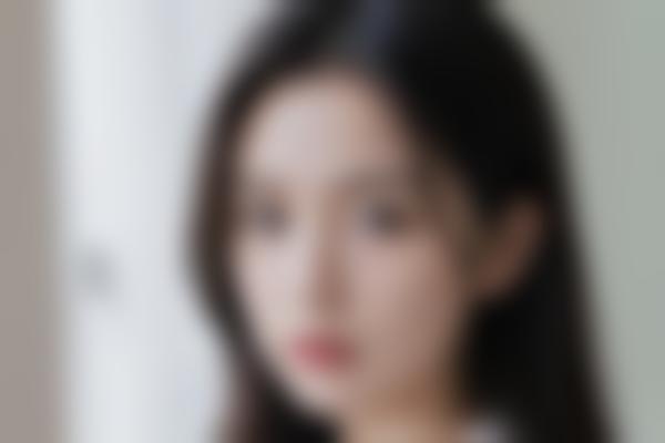 郑州东方女子整形何海峰医生：专注五官与面部年轻化的微整形