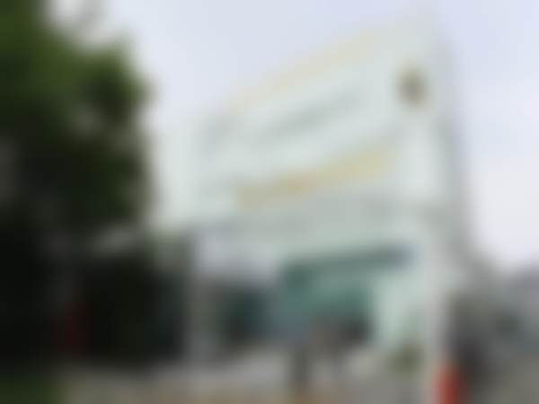 请你提供四川华美紫馨整形外科医院赵琼英的擅长领域具体内容，以便我为你创作符合要求的标题。