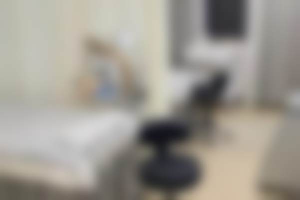 王正刚医生在眼科领域的擅长项目