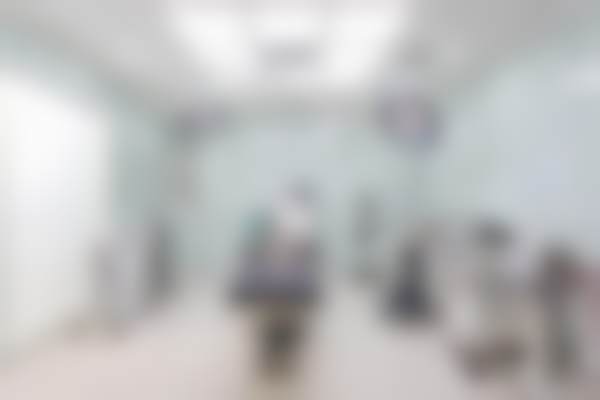 泰国拉低喃医美中 心执业信息